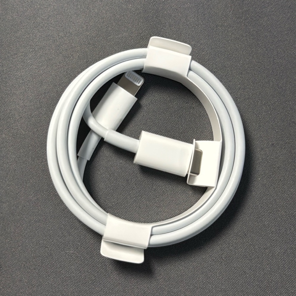 Apple USB-C to Lightning Cable